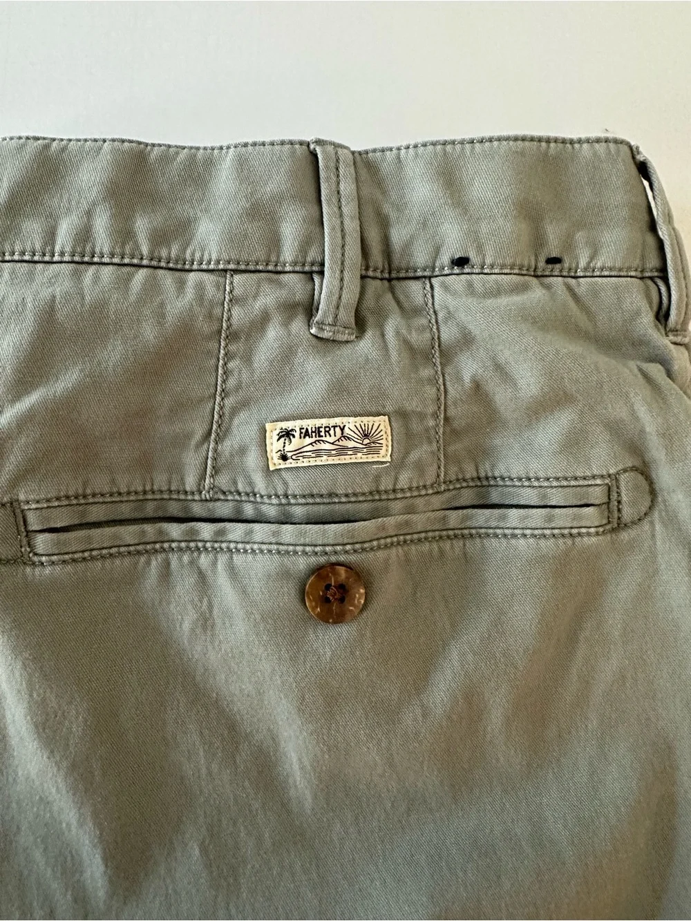Faherty Island Life Chino Shorts Olive Green Mens Size 36 Summer Casual